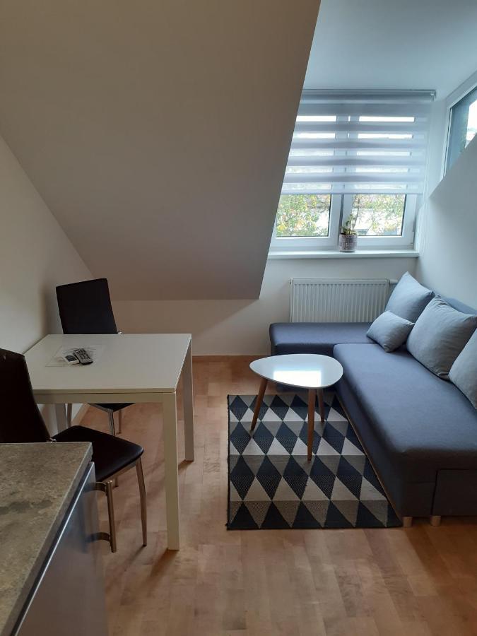Loft Style Apartments In Kaunas Center Exterior photo